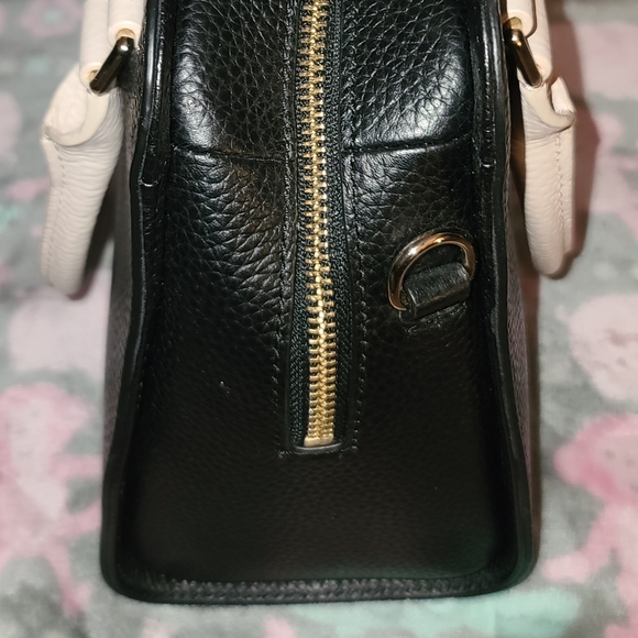 Kate Spade Purse - Picture 13 of 14